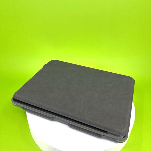 ZAGG Keyboard iPad Air 11" (M3)/ Pro 11" (Gen 1,2,3,4) & iPad Air (Gen 4,5,& M2) - Picture 5 of 9